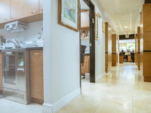 Finding the Right Family Dentist in Encino With Confidence